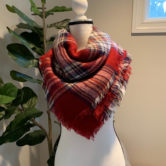Accessories - Oversized red plaid blanket scarf